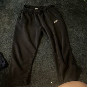 XL black nike joggers